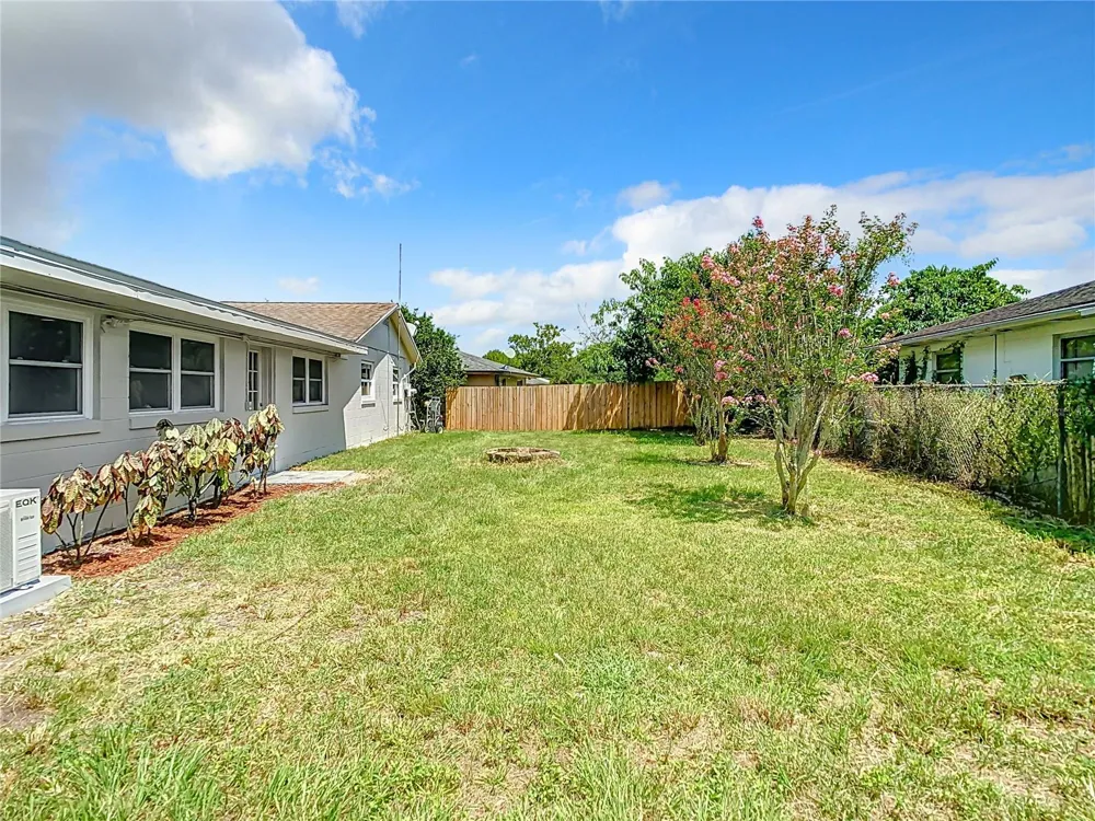 2642 BROOKSIDE COURT Maitland, FL 32751