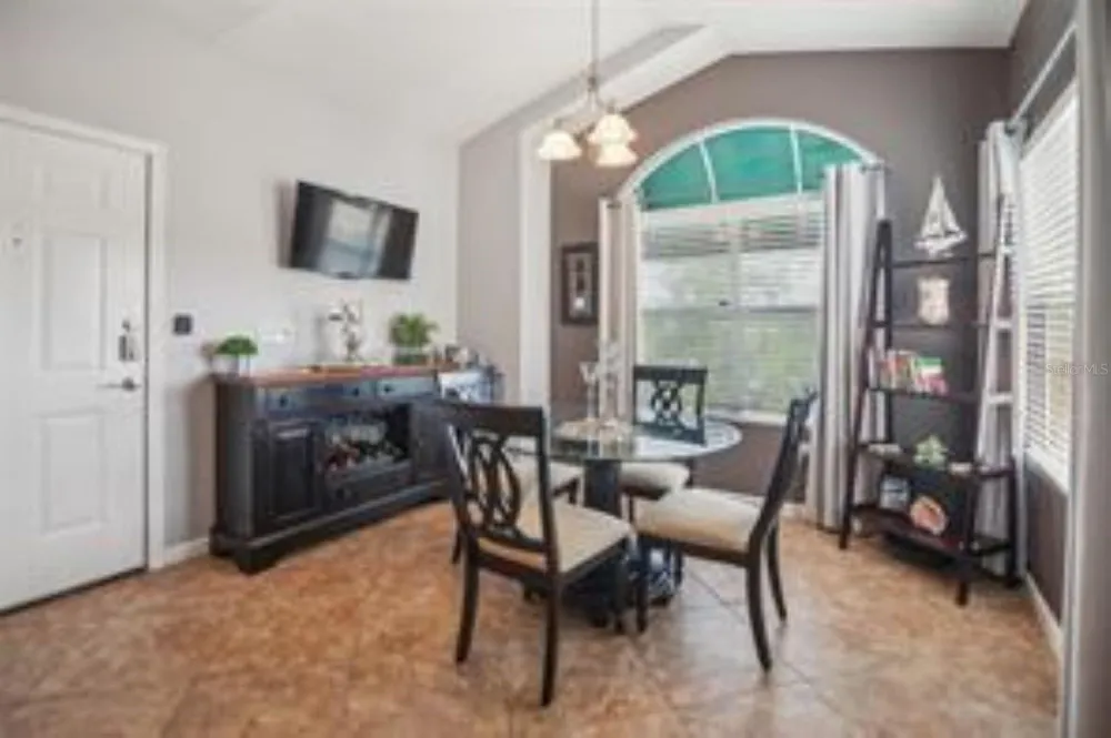 10764 70TH AVENUE #3305 Seminole, FL 33772