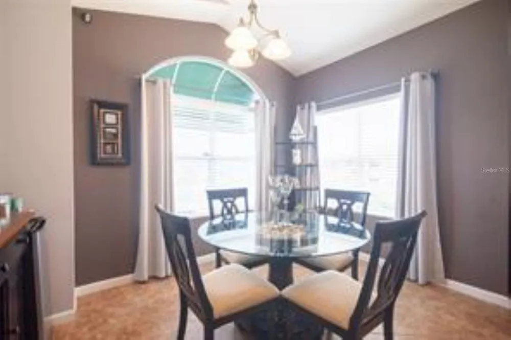 10764 70TH AVENUE #3305 Seminole, FL 33772