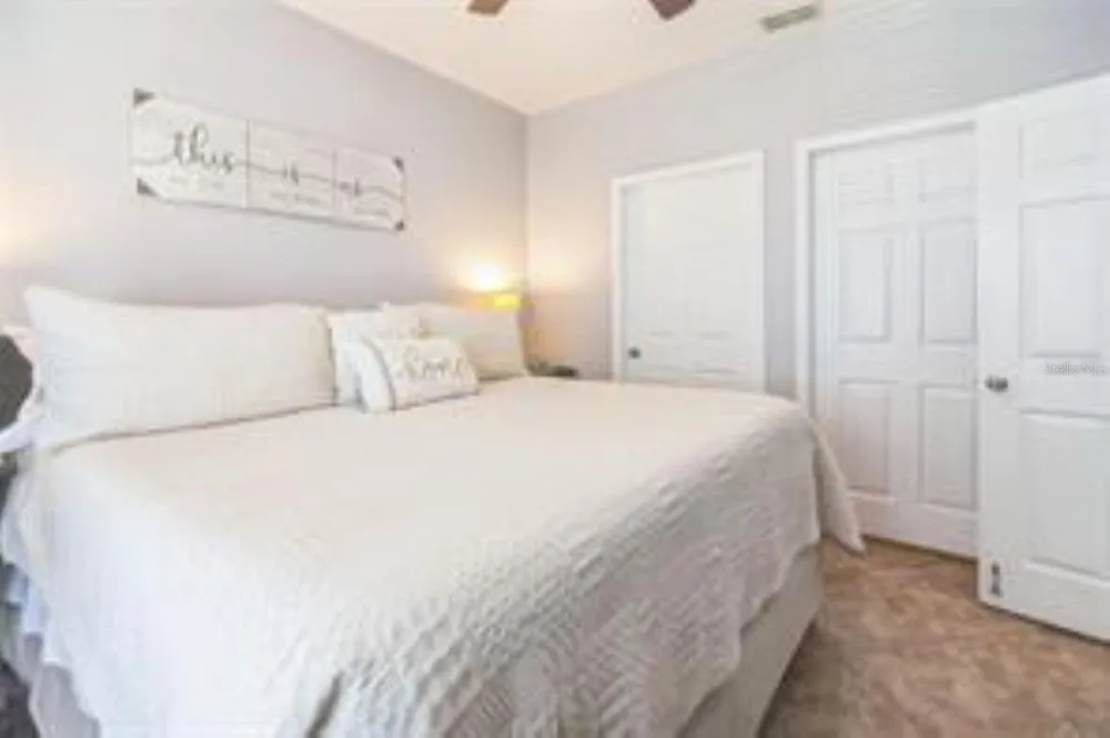 10764 70TH AVENUE #3305 Seminole, FL 33772