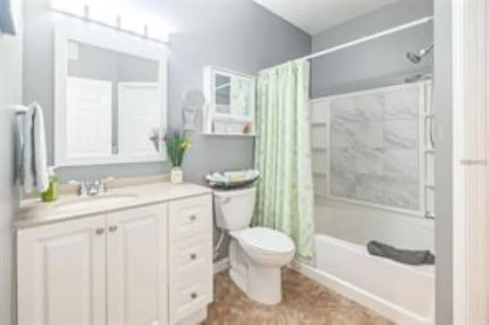 10764 70TH AVENUE #3305 Seminole, FL 33772
