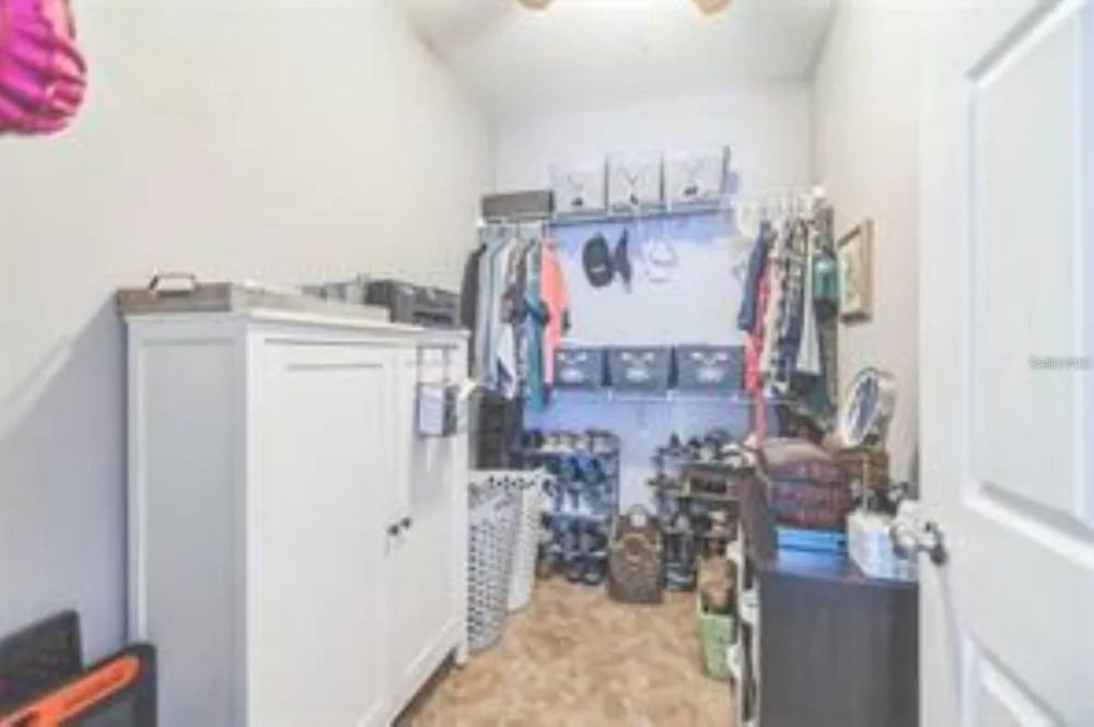10764 70TH AVENUE #3305 Seminole, FL 33772
