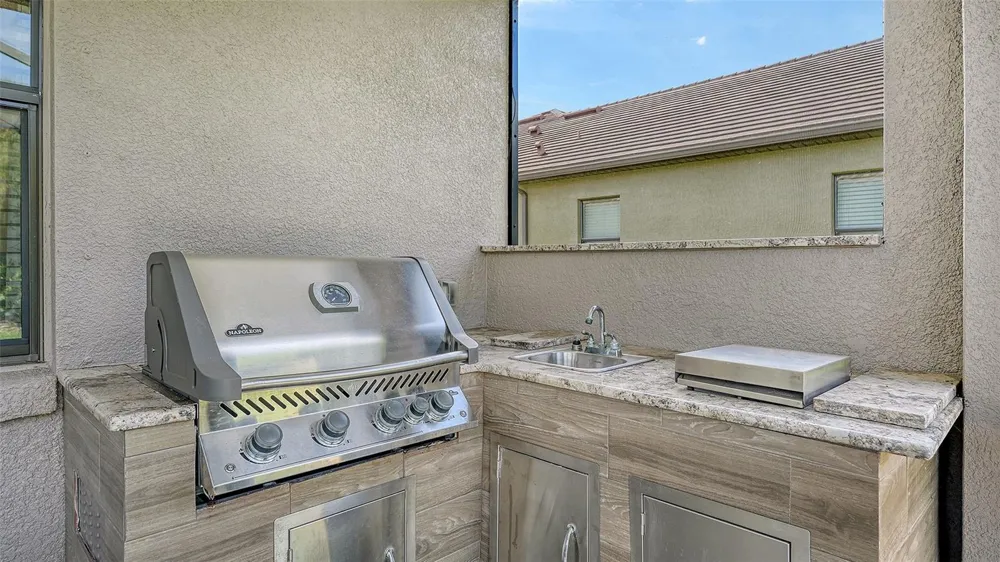 1043 145TH STREET CIRCLE NE Bradenton, FL 34212