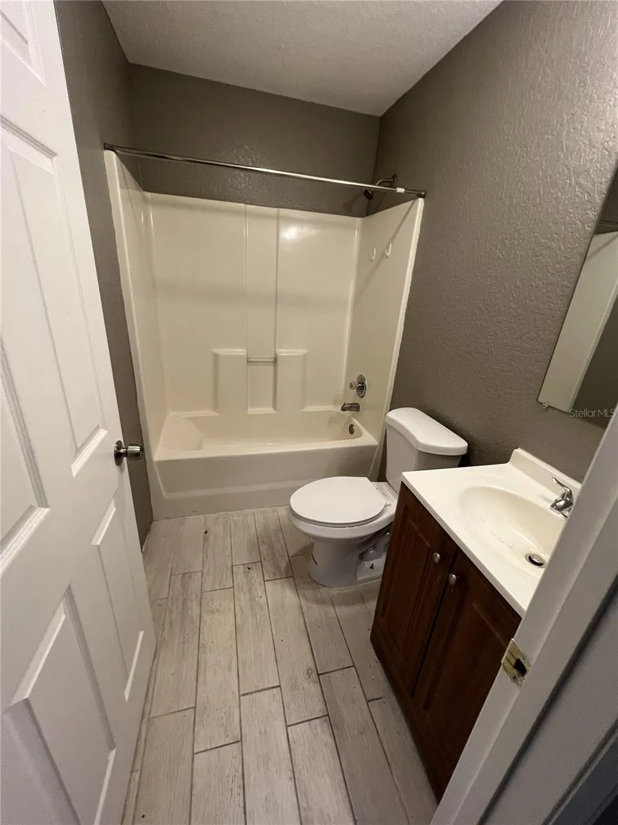 717 W SILVER SPRINGS PLACE ocala, FL 34475