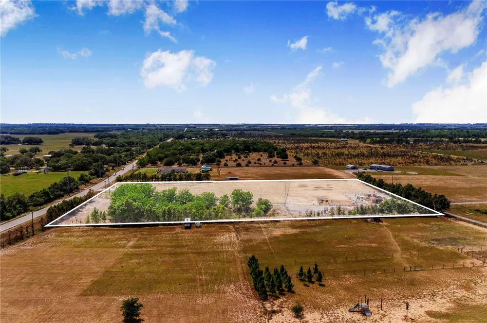 LAKE HATCHINEHA ROAD Haines City, FL 33844