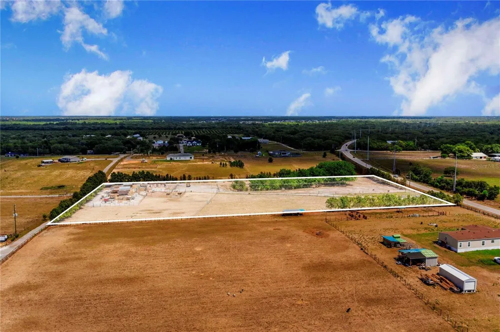 LAKE HATCHINEHA ROAD Haines City, FL 33844