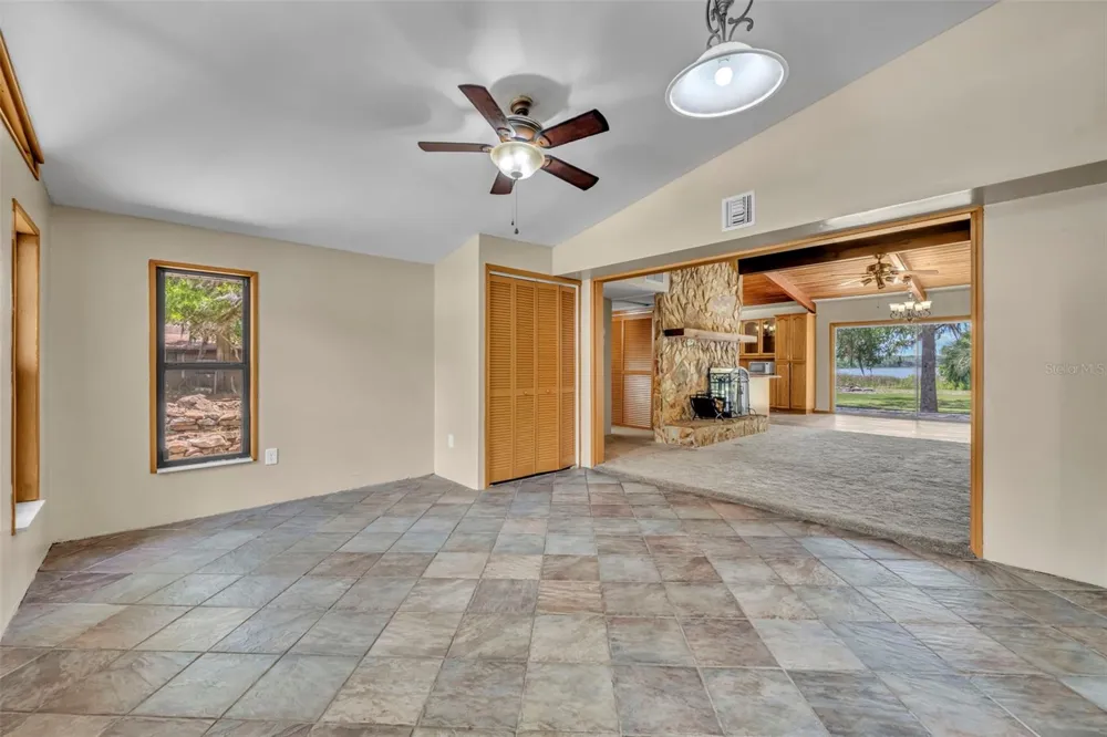 13450 SE 105TH TERRACE Ocklawaha, FL 32179