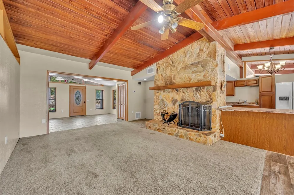 13450 SE 105TH TERRACE Ocklawaha, FL 32179