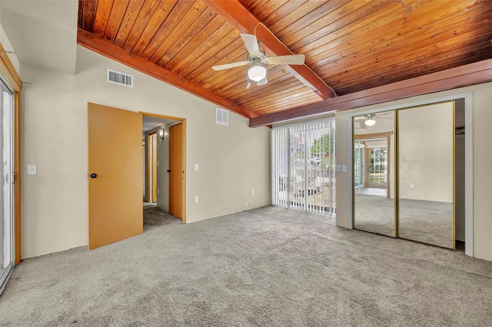 13450 SE 105TH TERRACE Ocklawaha, FL 32179
