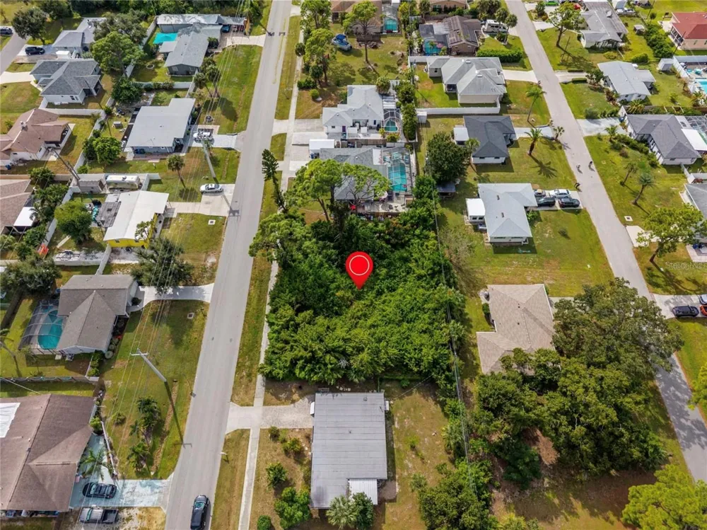 31 W SEMINOLE DRIVE Venice, FL 34293