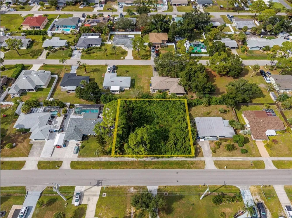 31 W SEMINOLE DRIVE Venice, FL 34293