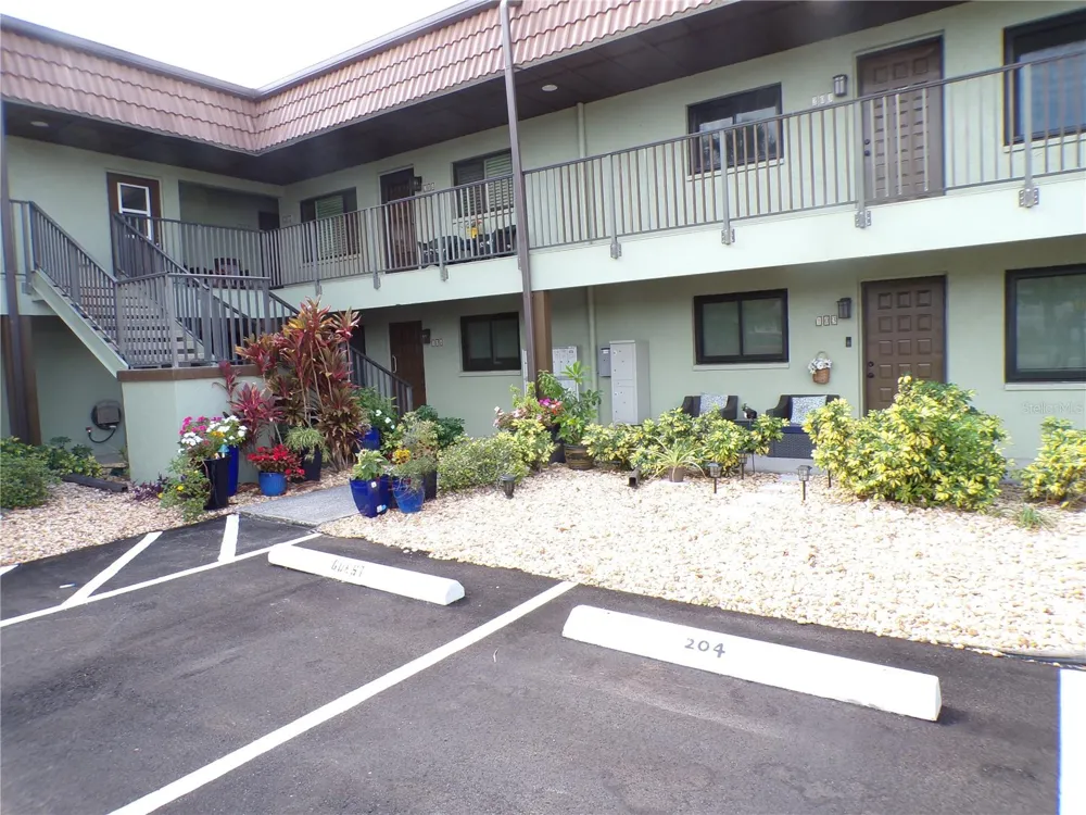 1258 BARBARA DRIVE #106 Venice, FL 34285