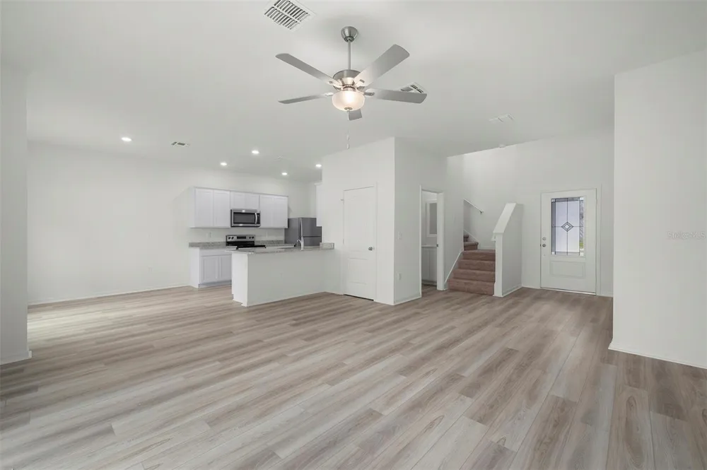 13348 TULA LOOP Astatula, FL 34705