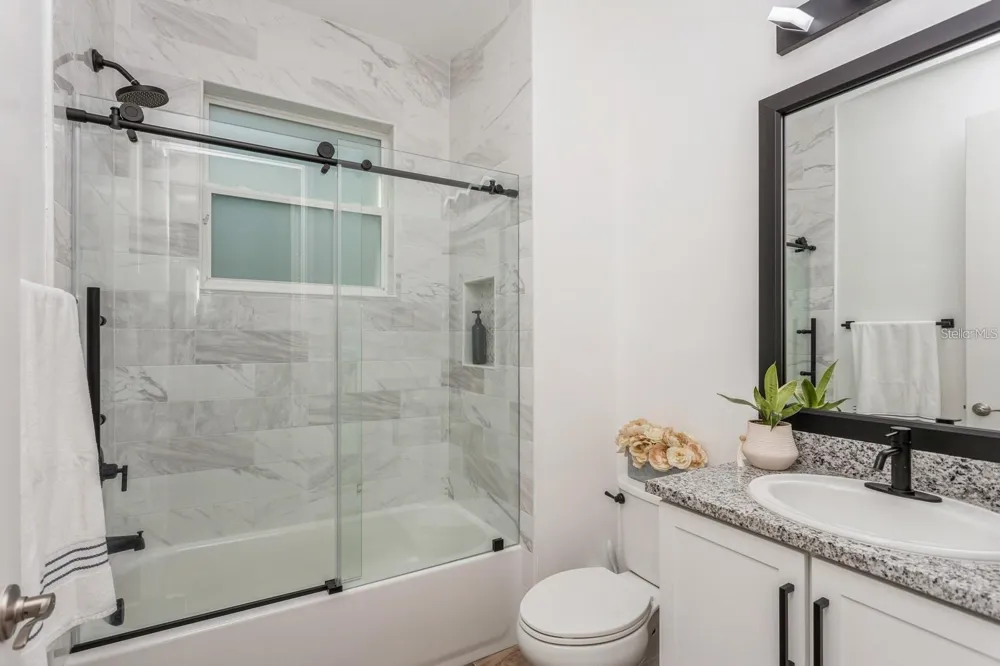 3281 GREAT BANYAN WAY Wesley Chapel, FL 33543