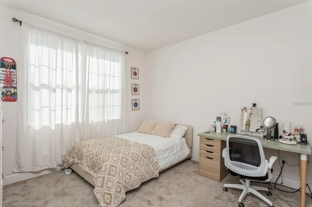3281 GREAT BANYAN WAY Wesley Chapel, FL 33543