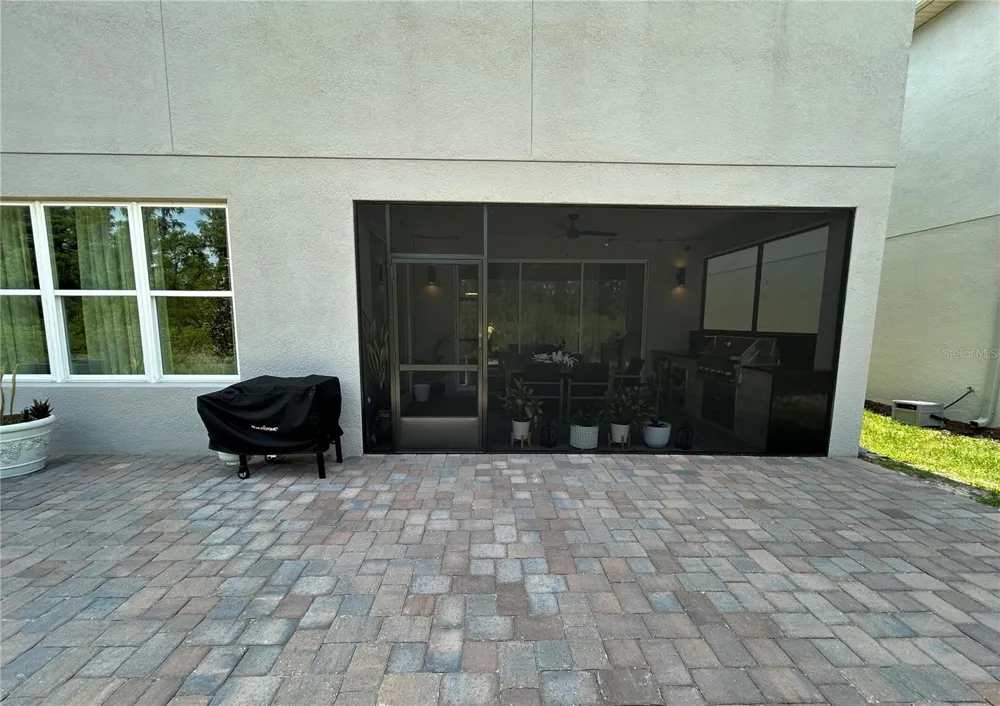 3281 GREAT BANYAN WAY Wesley Chapel, FL 33543