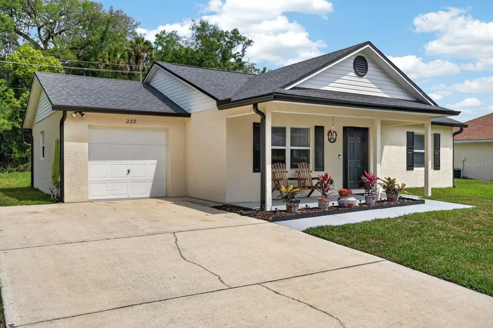 228 RIVER ISLAND CIRCLE St Augustine, FL 32095