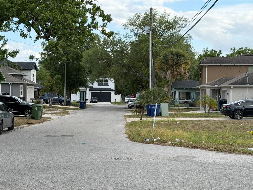 Address Not Shown Tampa, FL 33605