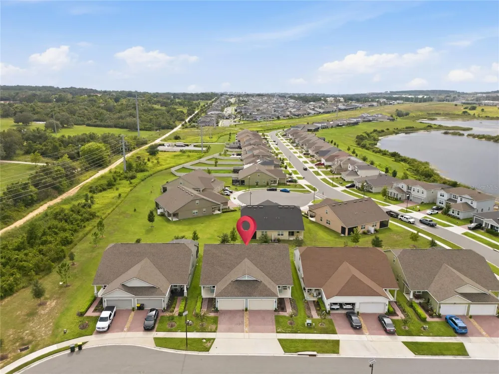 2673 SPIDER LILY COURT Clermont, FL 34711
