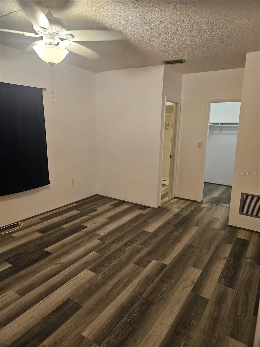 11557 124TH TERRACE Largo, FL 33778