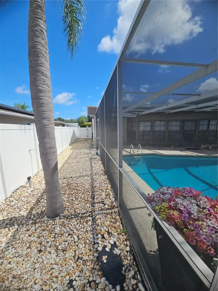 11557 124TH TERRACE Largo, FL 33778