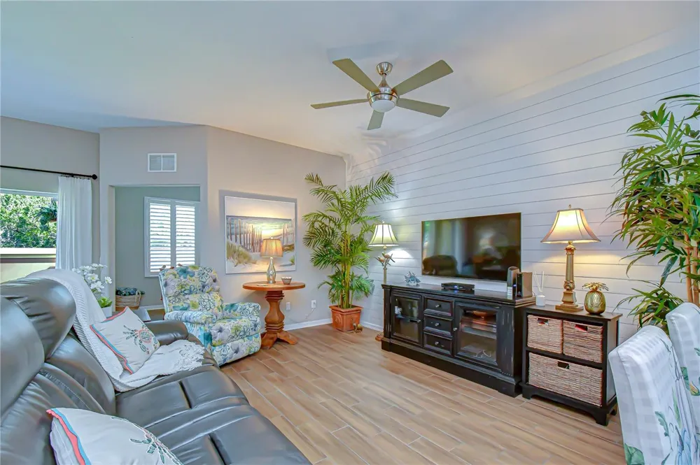 2938 LOCHCARRON DRIVE Land O Lakes, FL 34638