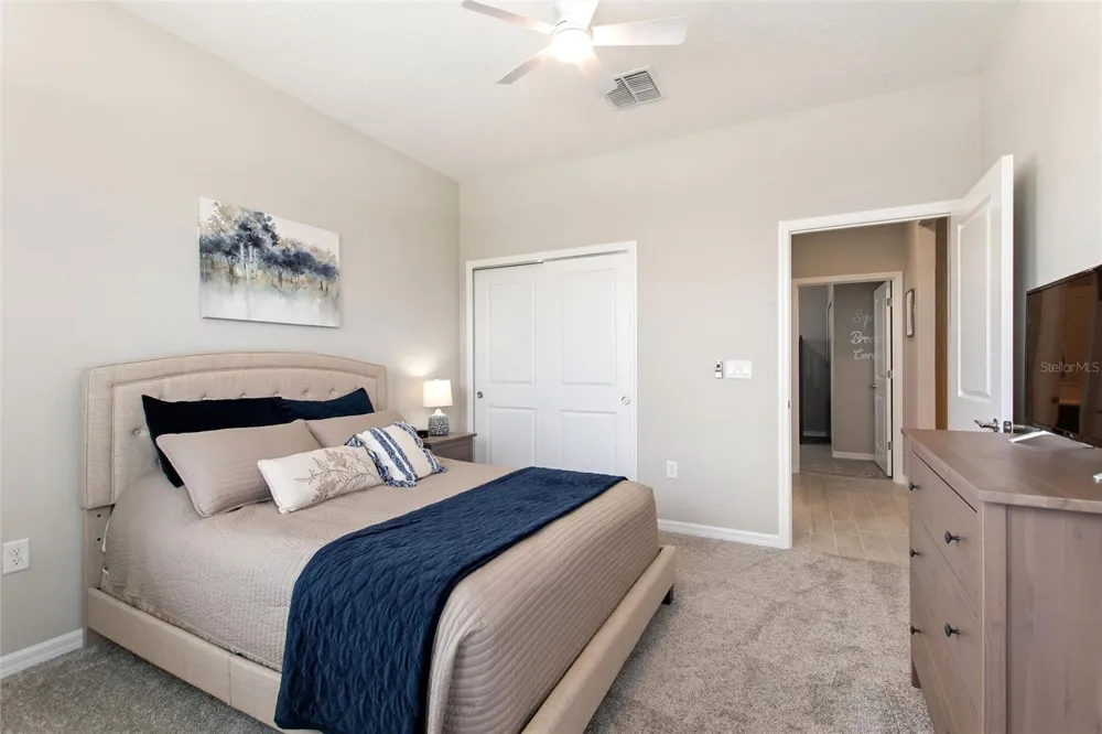 1333 ZESTY CITRUS LN Minneola, FL 34715