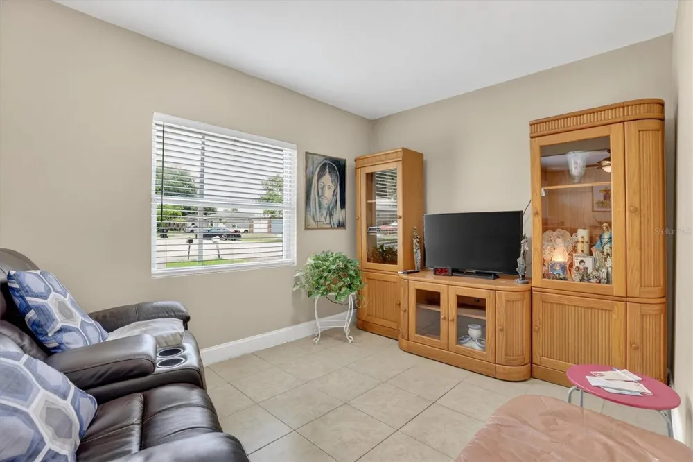 3804 JANIE COURT Orlando, FL 32822