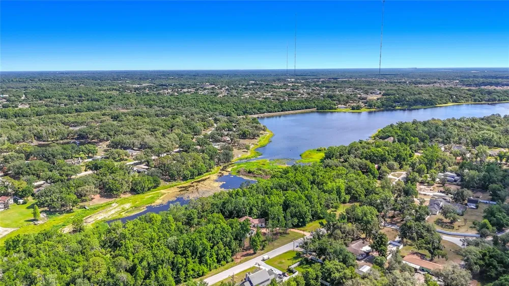 LOT 19  LAKE HILLS DR. Riverview, FL 33569