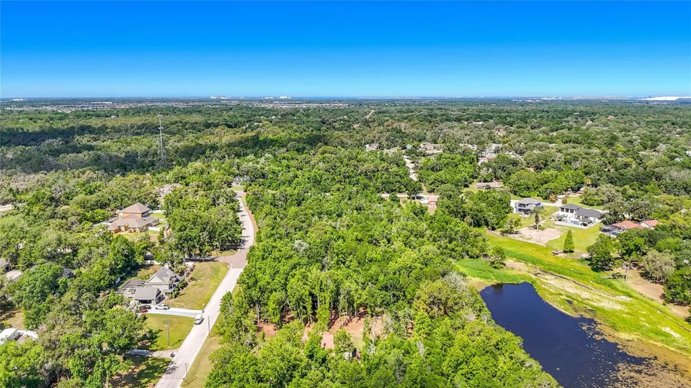 LOT 19  LAKE HILLS DR. Riverview, FL 33569