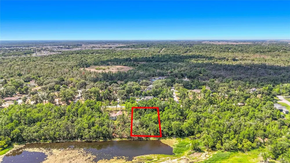 LOT 19  LAKE HILLS DR. Riverview, FL 33569