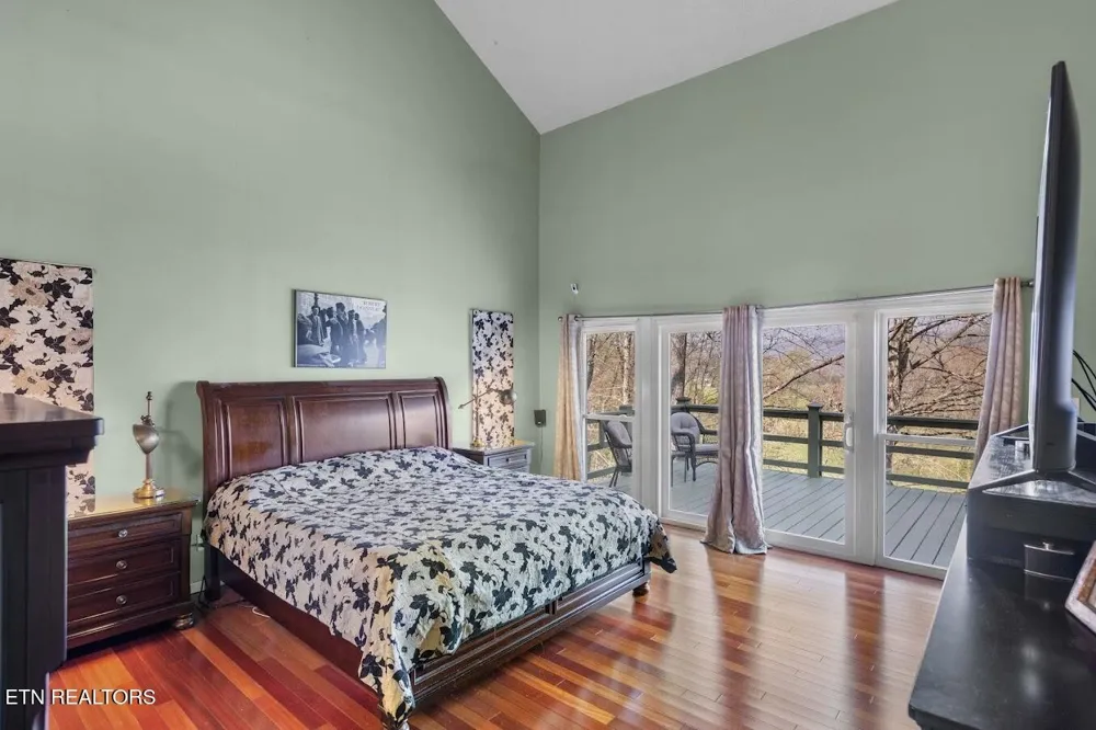 770 Mount Paran Rd Jacksboro, TN 37757