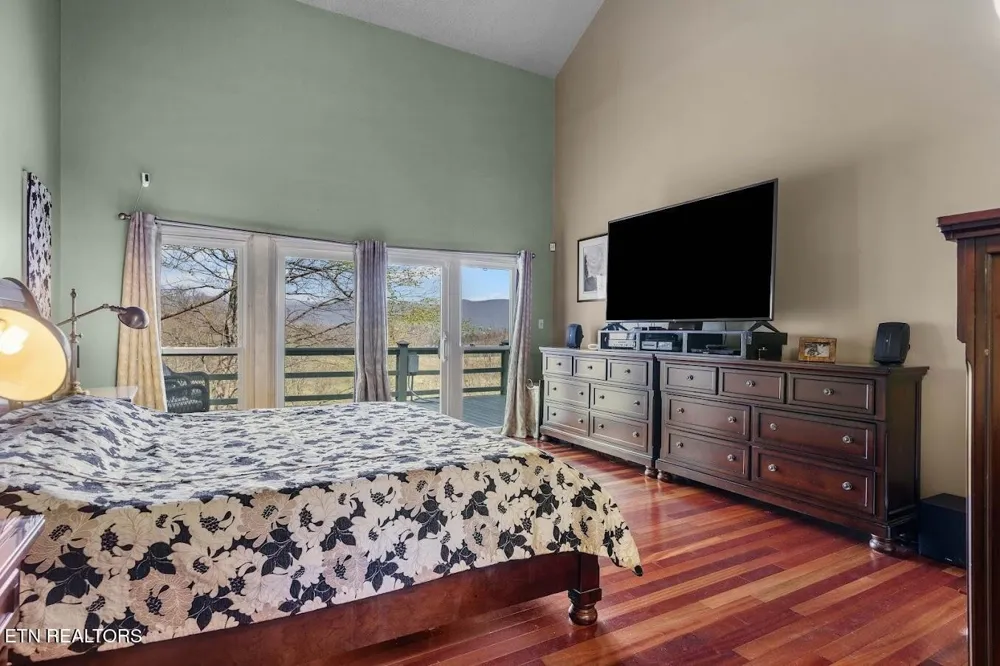 770 Mount Paran Rd Jacksboro, TN 37757