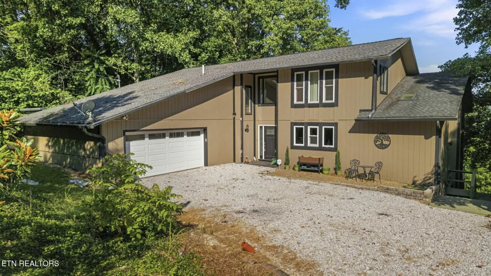 770 Mount Paran Rd Jacksboro, TN 37757