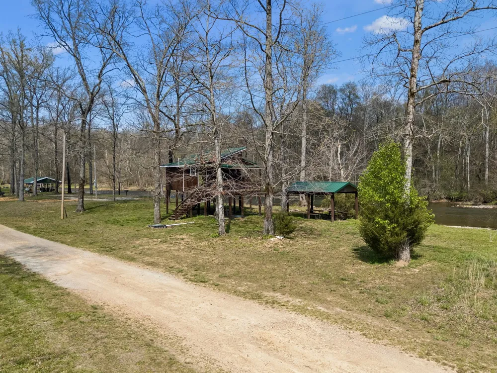 506 Tablerock Rd Hohenwald, TN 38462