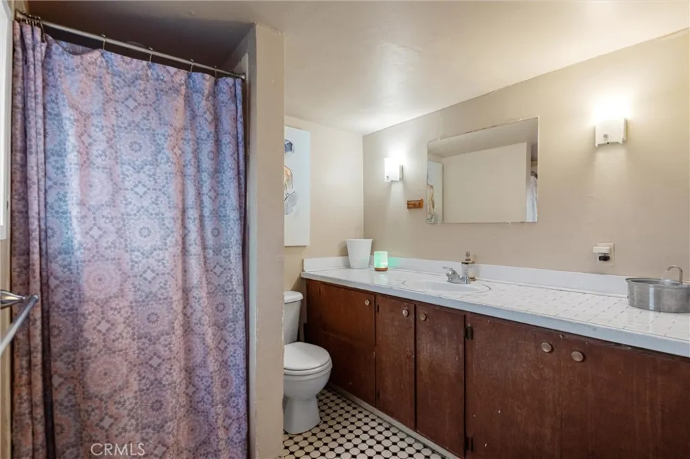 855 Johnson Red Bluff, CA 96080