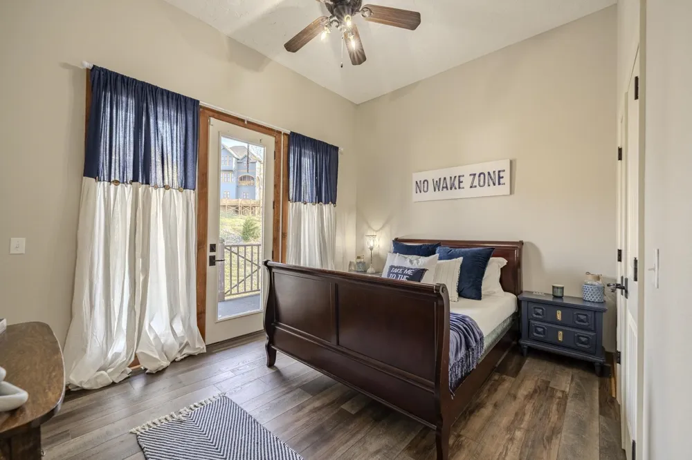 400 ANCHOR PT Savannah, TN 38372