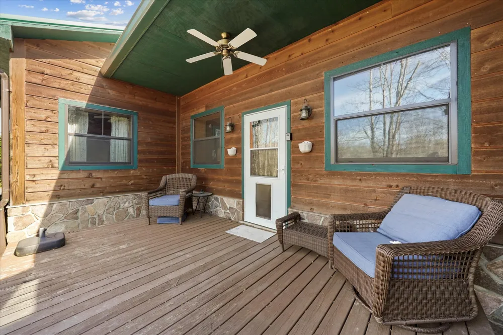 2649 Wildwood Rd Dandridge, TN 37725