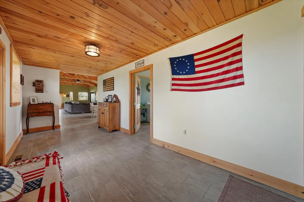 2649 Wildwood Rd Dandridge, TN 37725