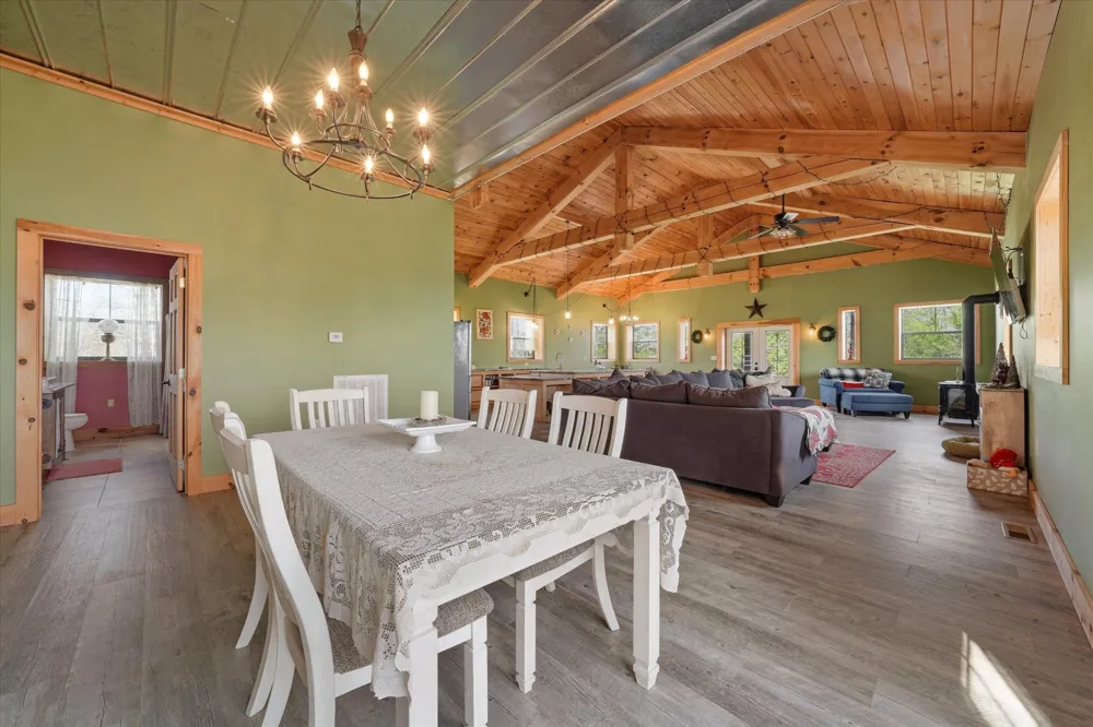 2649 Wildwood Rd Dandridge, TN 37725