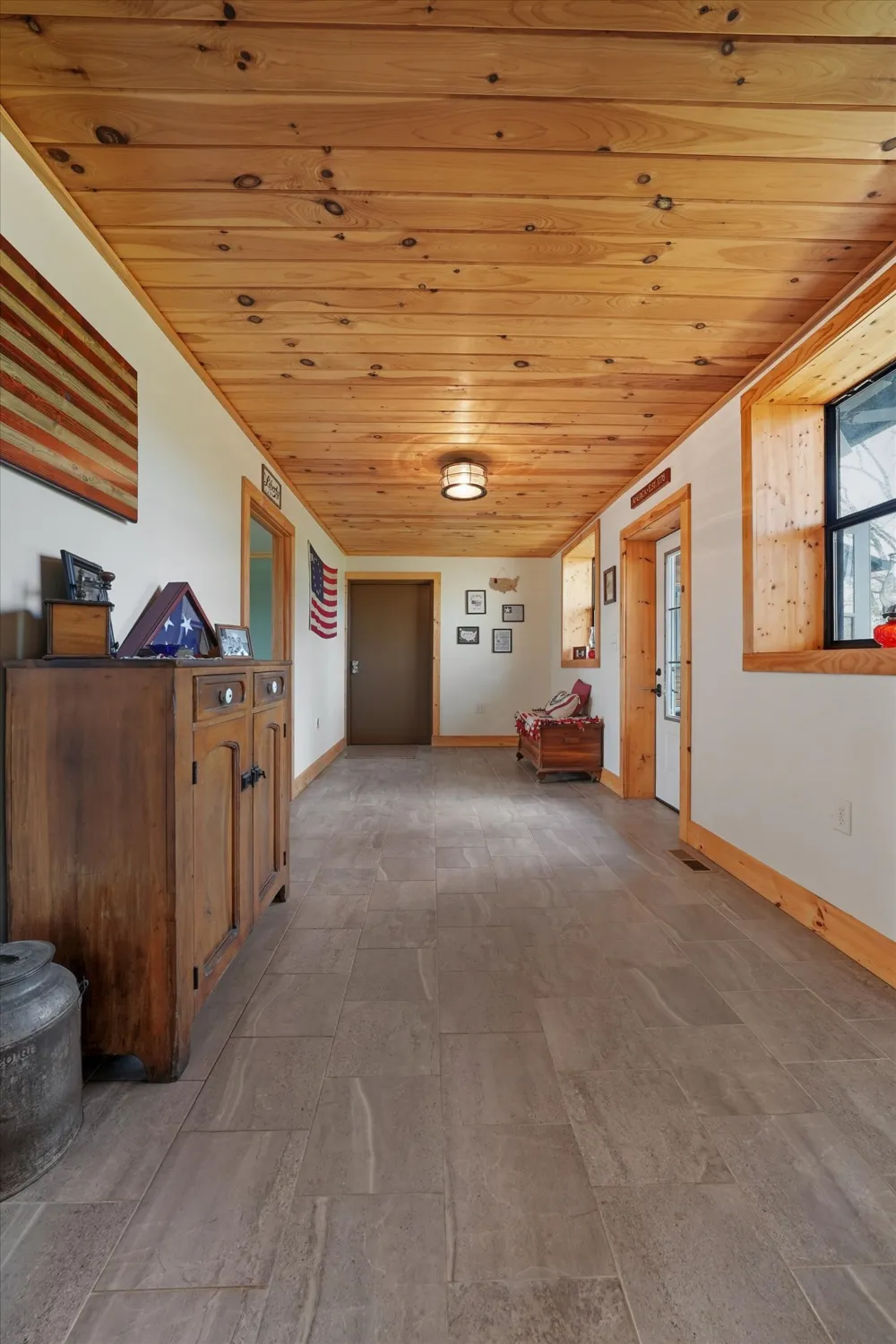 2649 Wildwood Rd Dandridge, TN 37725