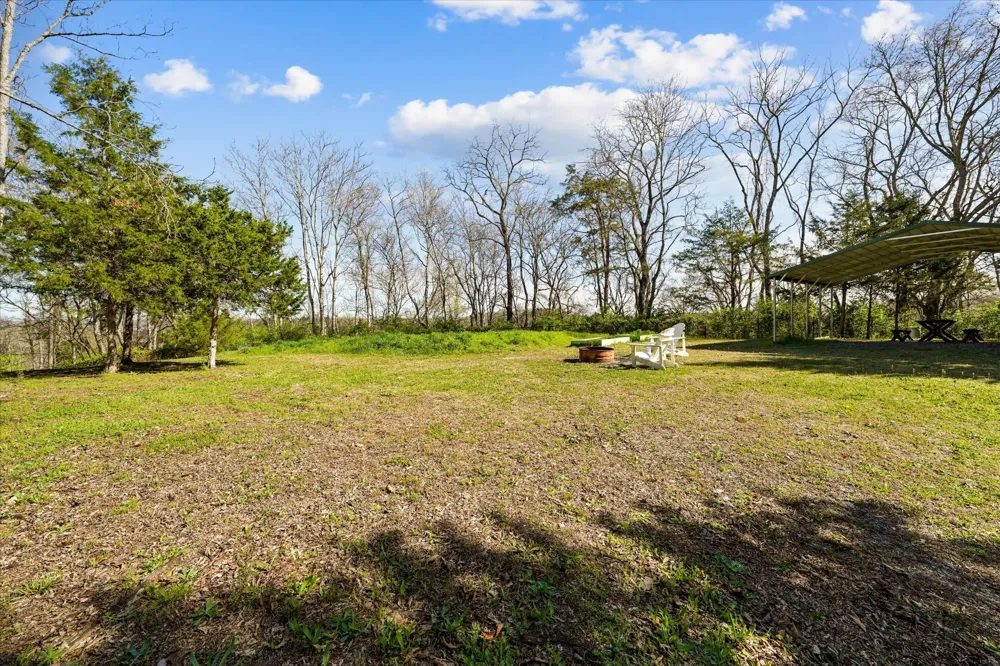 2649 Wildwood Rd Dandridge, TN 37725