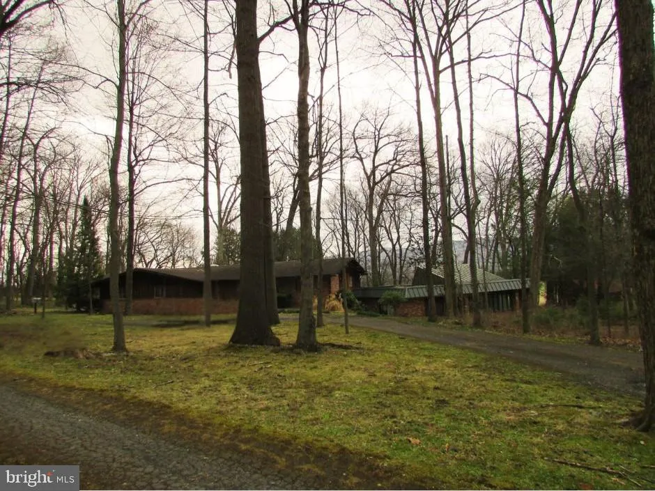 200 TALL OAKS DRIVE State College, PA 16801