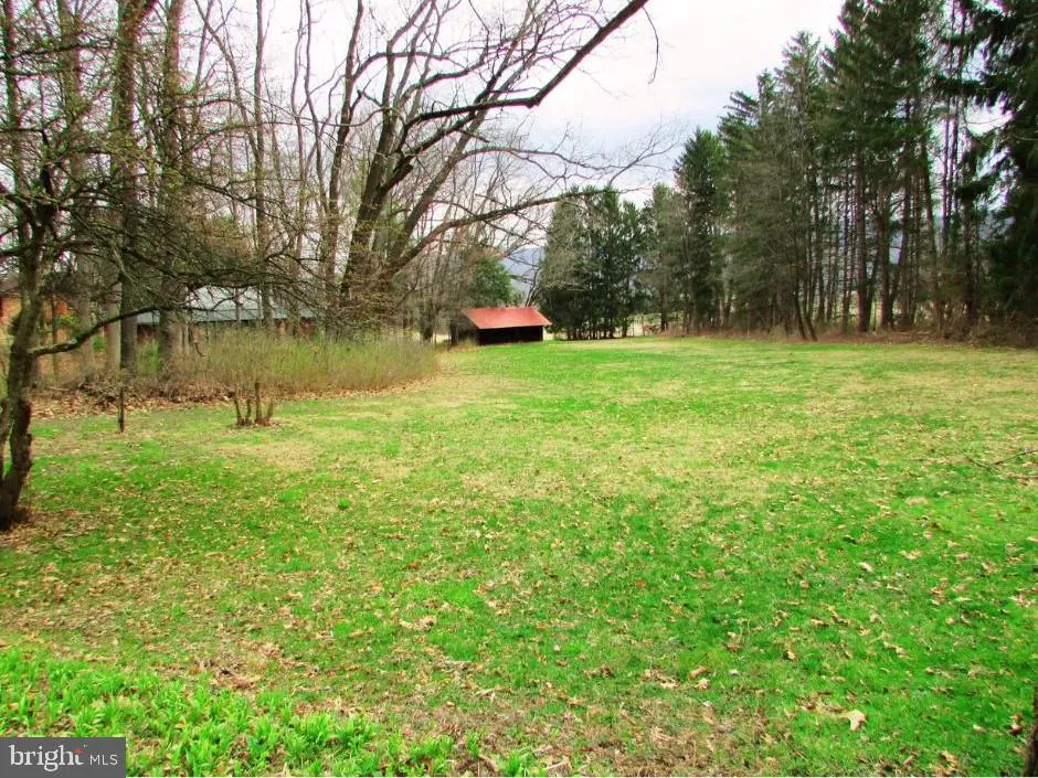 200 TALL OAKS DRIVE State College, PA 16801
