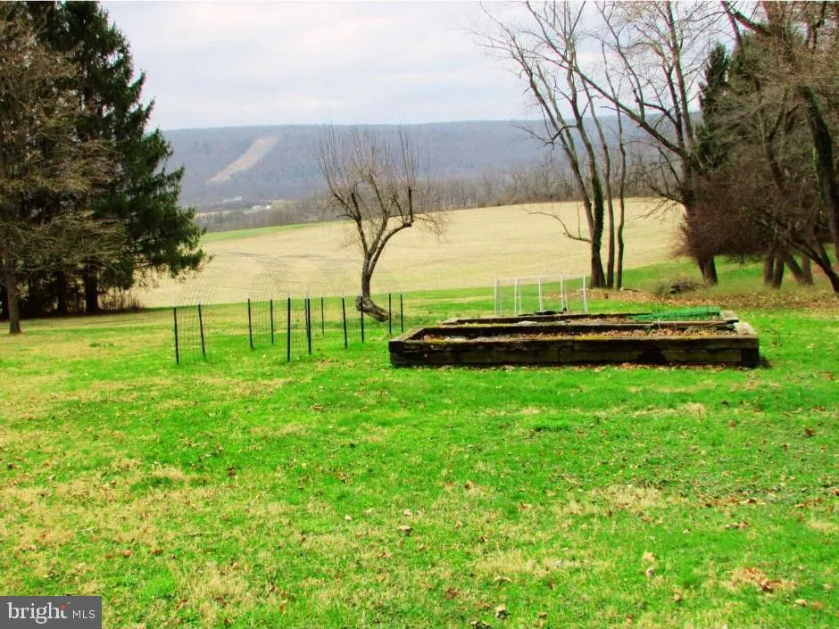200 TALL OAKS DRIVE State College, PA 16801