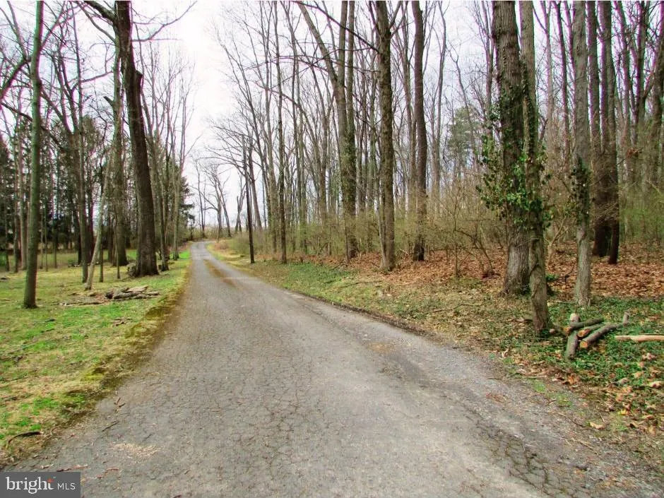200 TALL OAKS DRIVE State College, PA 16801