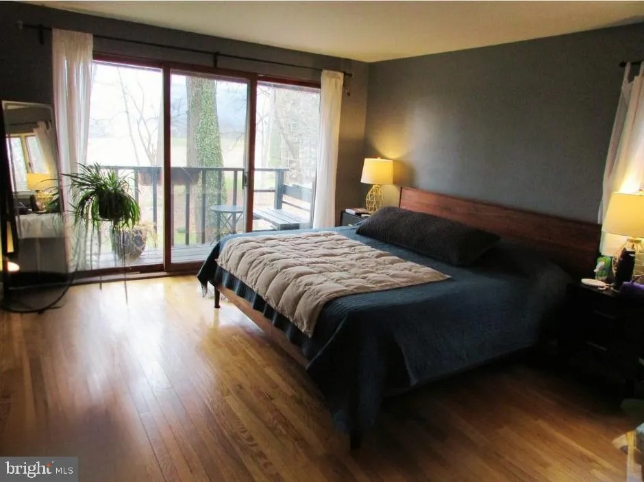 200 TALL OAKS DRIVE State College, PA 16801