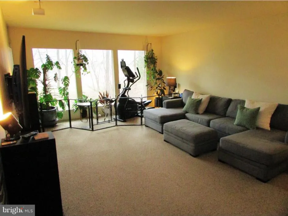 200 TALL OAKS DRIVE State College, PA 16801