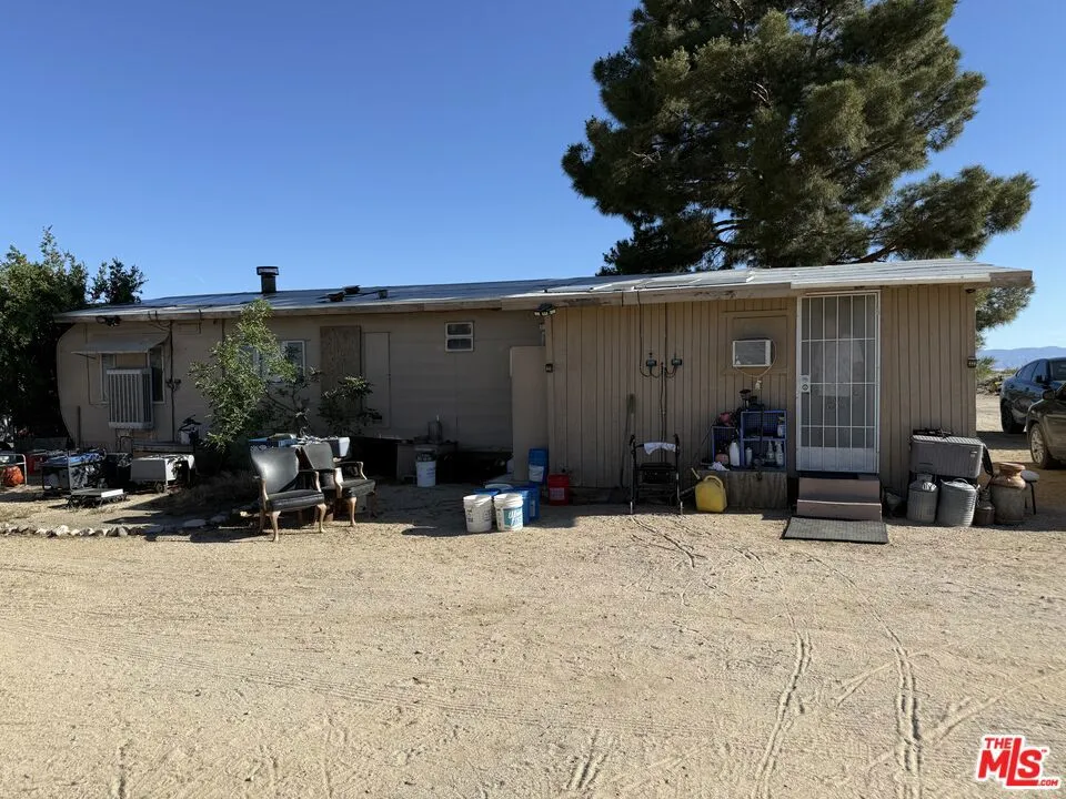6000 W 140th Street West Rosamond, CA 93560