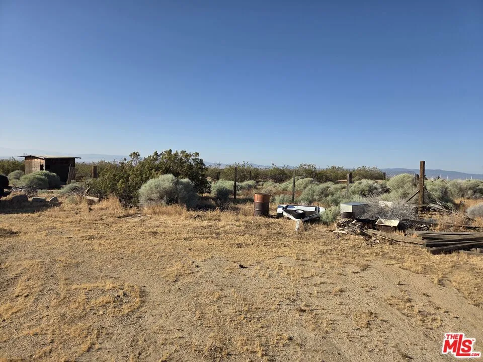 6000 W 140th Street West Rosamond, CA 93560